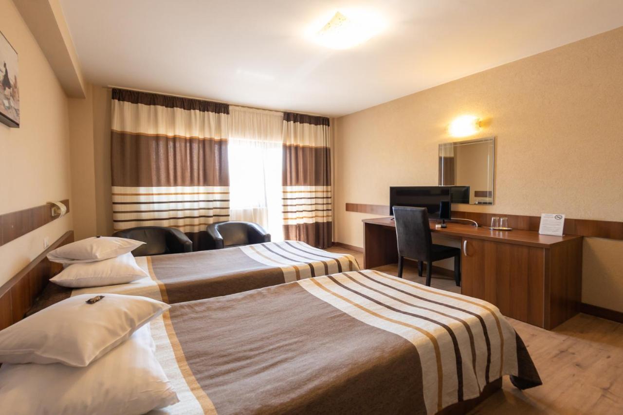 Hotel Crisana Arad Dış mekan fotoğraf