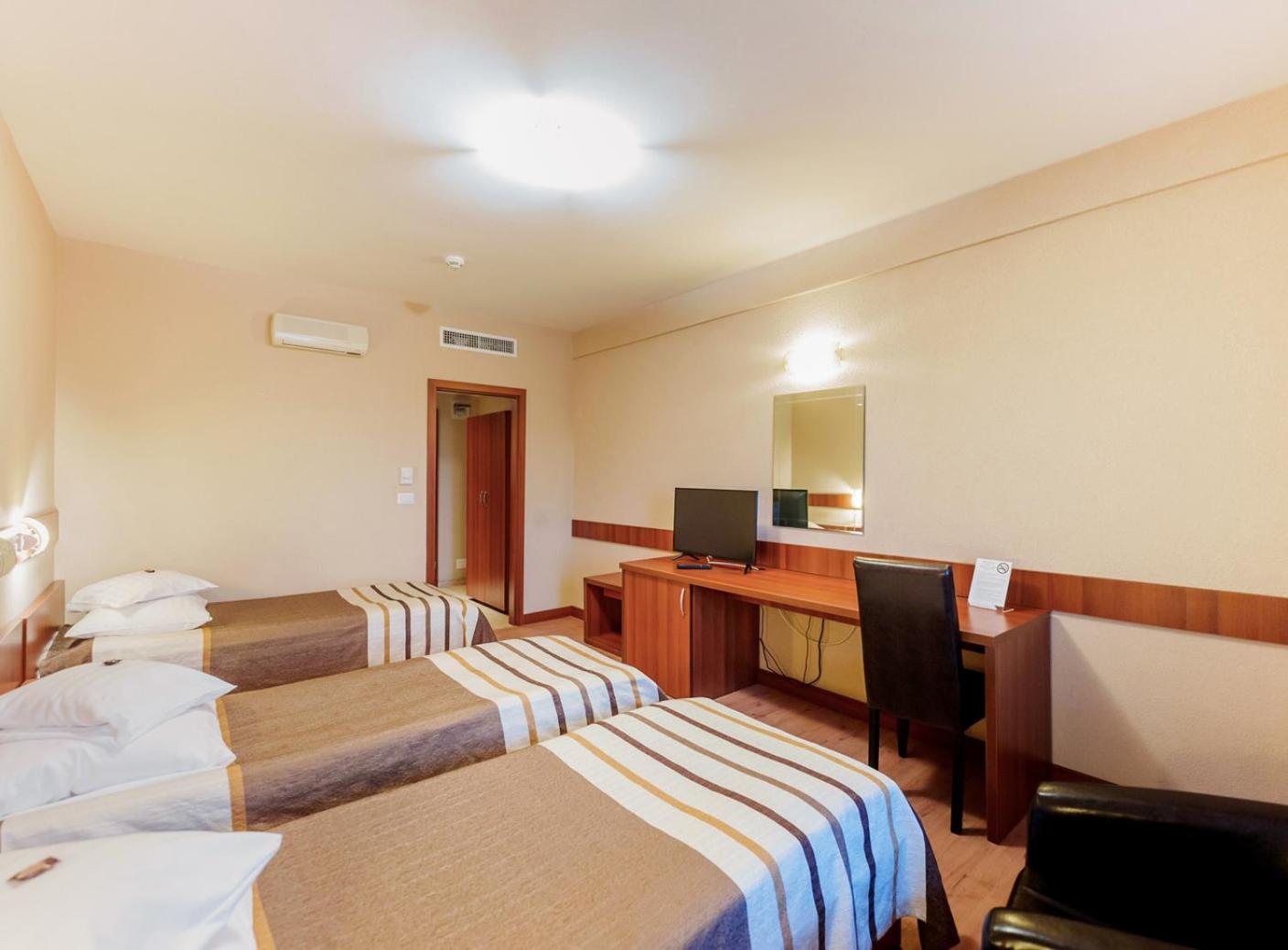 Hotel Crisana Arad Dış mekan fotoğraf