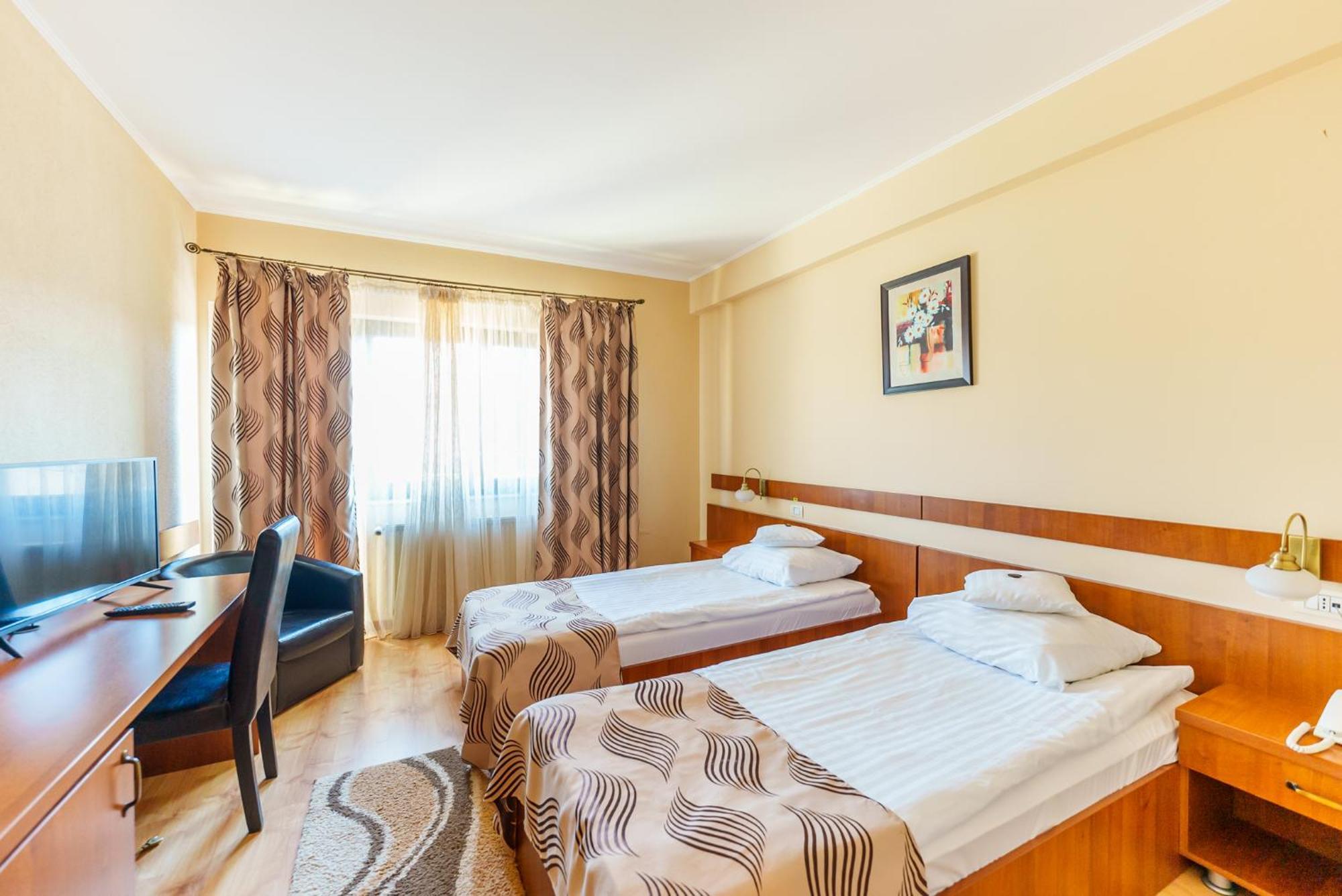 Hotel Crisana Arad Dış mekan fotoğraf